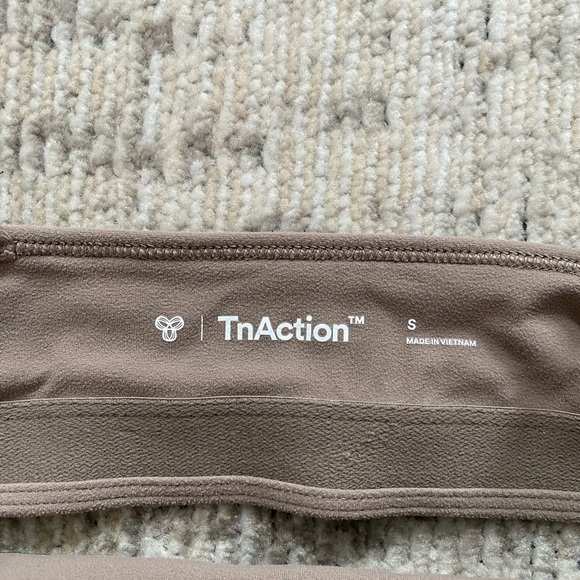 Taupe Aritzia TNA bra top - Picture 5 of 5